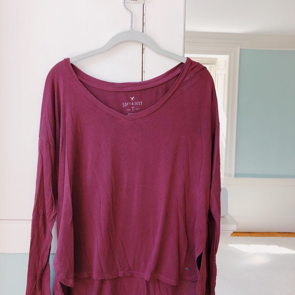 AEO: soft maroon long sleeve